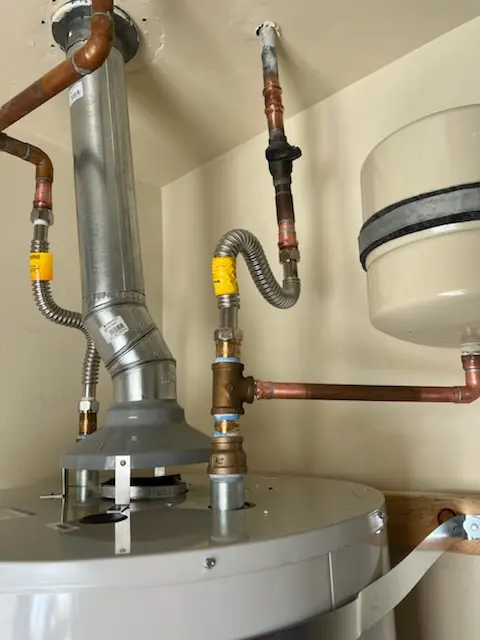 Water heater installation and plumbing repair in Ocean Beach